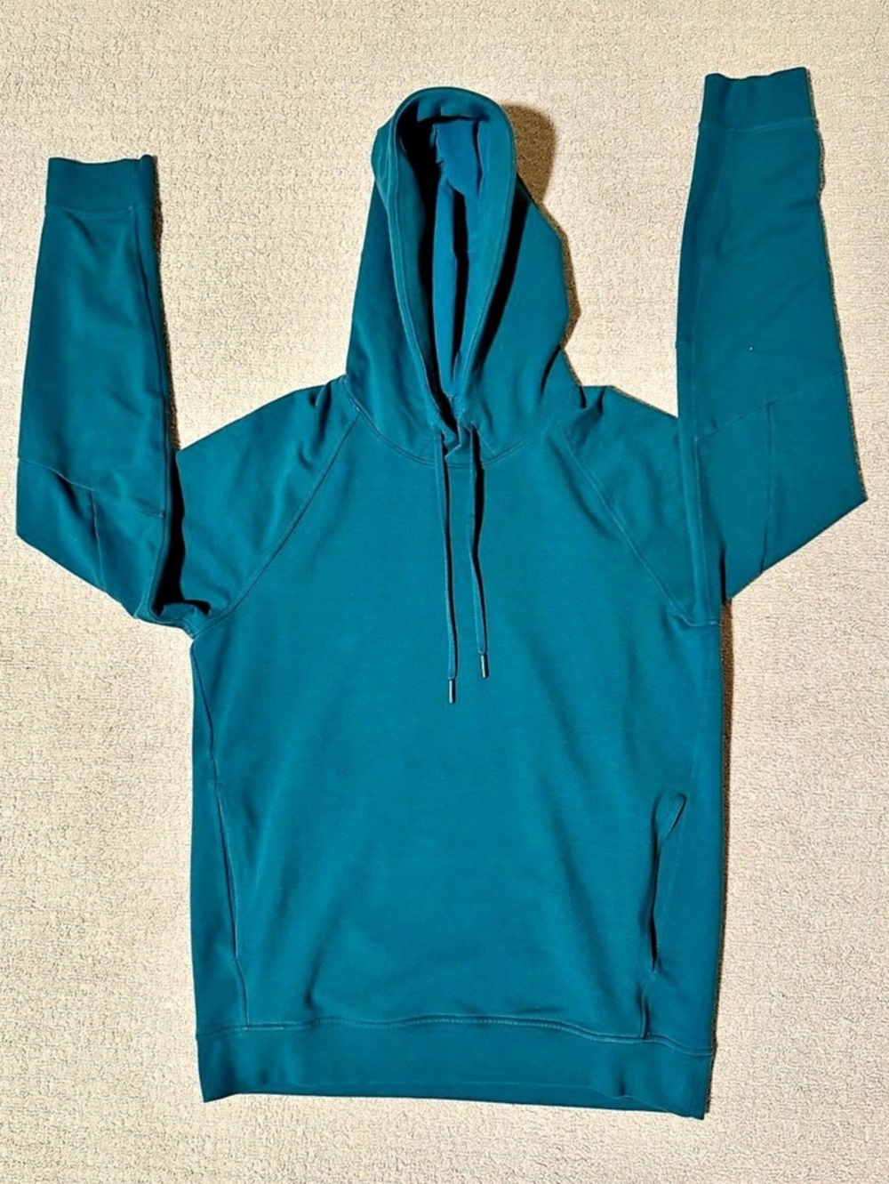 lululemon Teal Men’s Pullover Hoodie Medium